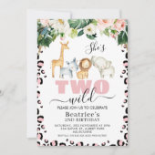 ピンクチータプリント彼女は2つの野生の2番目の誕生日 招待状 (正面)