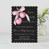 ピンクツーベリーツインカスタム誕生日招待状 招待状 (スタンド正面)