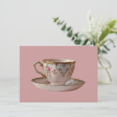 ピンクティーカップとソーサー(バラ) 招待状 (スタンド正面)