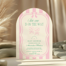 ピンクティーニ1は赤ちゃんシャワーの途中にある 招待状