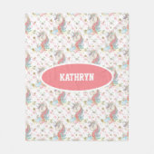 ピンクティール(緑がかった色)イエローユニコーンカラフル フリースブランケット (正面)