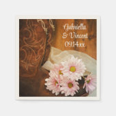 ピンクデイジーカウボーイブーツカントリーウェスタン結婚ズ スタンダードカクテルナプキン (正面)