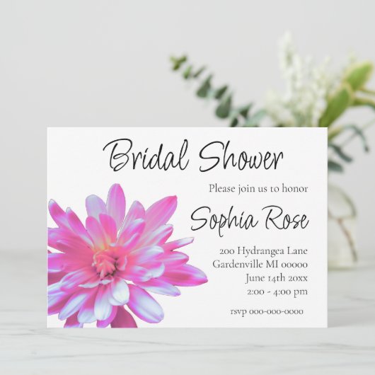 ピンクデイジーピンクフローラピンク花ブライダルシャワー 招待状 (スタンド正面)