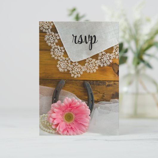 ピンクデイジーレースカントリーウェスタンウェディングRSVPカード 出欠カード (スタンド正面)