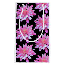 ピンクデイジー柄かわいらし、花柄