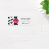 ピンクデイジー白黒フローラ結婚式の引き出物ラベル (デスク)