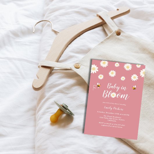 ピンクデイジー花ベビーイン開花ガールシャワー 招待状