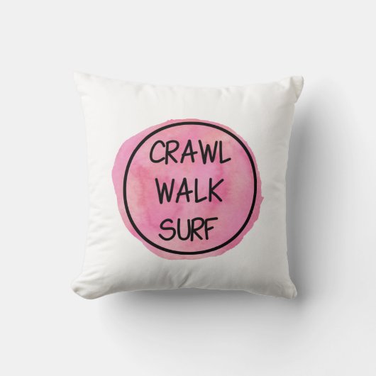 ピンクデザインのCrawl Walk Surf クッション (正面)