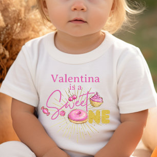 ピンクデザートSweet One Girl's 1th Birthday Equipment トドラーTシャツ