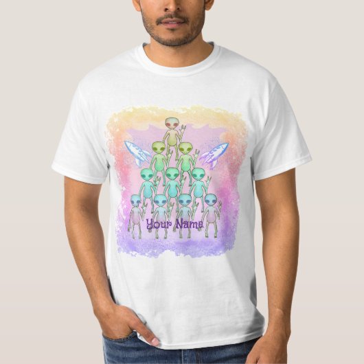 ピンクトライアングルのエイリアン Tシャツ (正面)