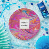 ピンクトリップ（幻覚体験）のようなとオレンジの渦巻形のデザイン誕生日 ペーパープレート (パーティー)