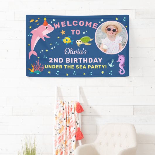 ピンクドルフィンアンダーザシー誕生日フォトウェルカム 横断幕 (インサイチュ)