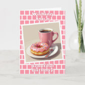 ピンクドーナツとコーヒーハッピーバースデー パーソナライズされた カード (正面)