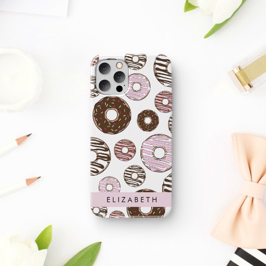 ピンクドーナツ、ブラウンドーナツ、スプリンクル、お名前 iPhone 16ケース