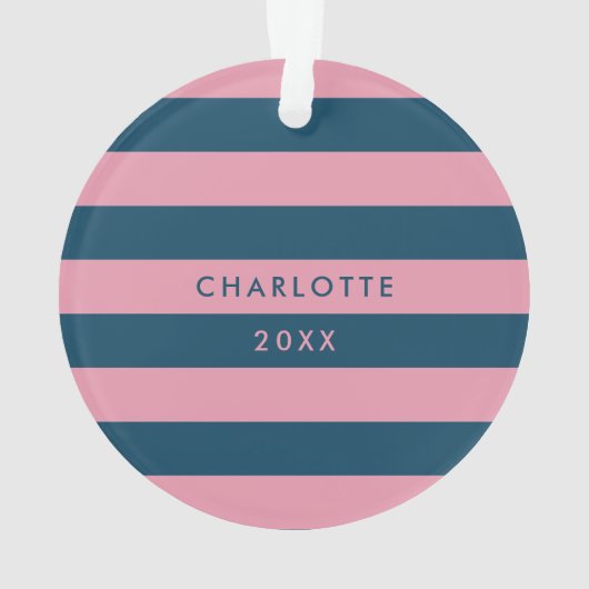 ピンクネイビーストライプ |モダントレンディー名門私立校風の名 オーナメント (裏面)