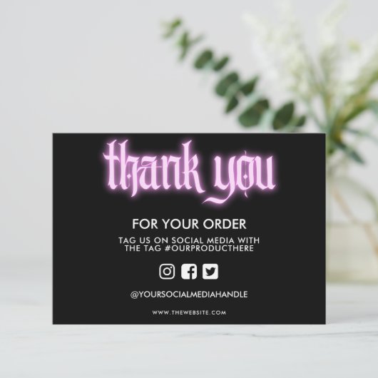 ピンクネオンサインありがとうメディア挿入 (スタンド正面)