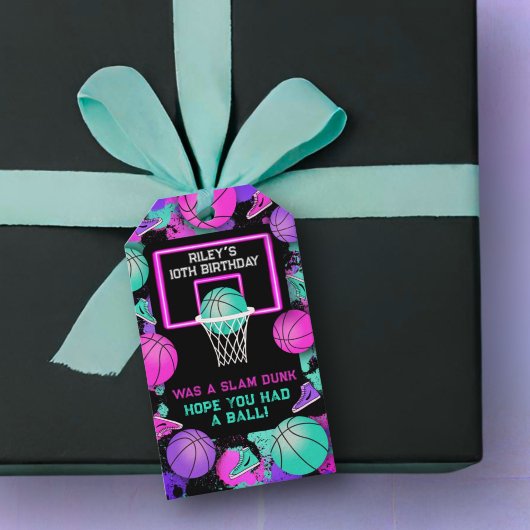 ピンクネオン絵を描グランジ（ばちゃばちゃ）跳ねるバスケットボールの好意 ギフトタグ