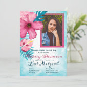 ピンクハイビスカス、ティール(緑がかった色)ブルーバルミツワー招待状 招待状 (スタンド正面)