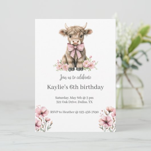 ピンクハイランド牛の誕生日パーティーへの招待 招待状 (スタンド正面)