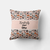 ピンクハロウィン不気味ワン名前をカスタムする クッション (裏面)