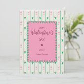 ピンクハートの花とグリーンハート - モダンなバレンタイン シーズンカード (スタンド正面)