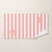 ピンクハートオンライトコーラルピンク&ホワイトストライプのこうもり バスタオルセット (ハンドタオル)