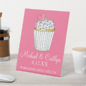 ピンクハートカップケーキブライダルベビーシャワー結婚ズ 台座サイン (インサイチュ)