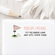 ピンクハートゴルフボールとフラッグ