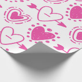 ピンクハートシームレスパターン誕生日ギフト ラッピングペーパー (角)