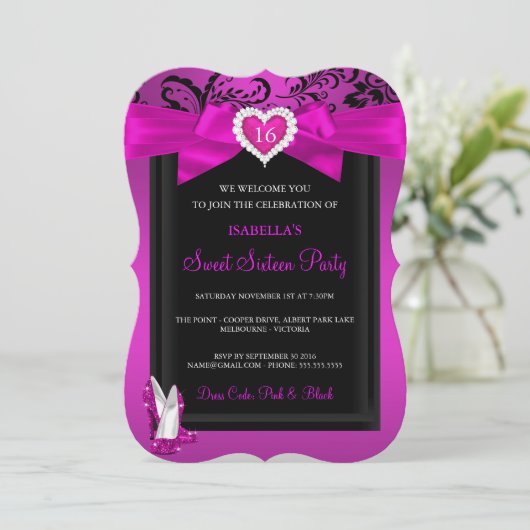 ピンクハートスイート16バースデーパーティーハイヒール 招待状 (スタンド正面)