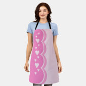 ピンクハート エプロン (着用した状態)