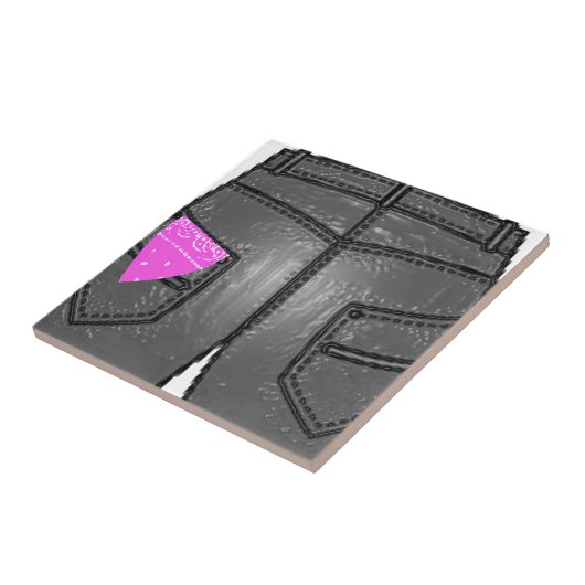 ピンクハ離れンキー タイル (側面)