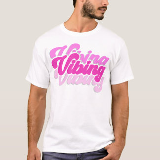 ピンクバイビングピンクカラーグラフィックピンクバイブのみ Tシャツ