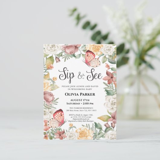 ピンクバタフライバラフローラベビーガールSIPと参照 インビテーションポストカード (スタンド正面)