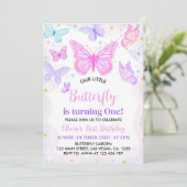 ピンクバタフライファースト誕生日招待状 招待状 (スタンド正面)