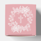 ピンクバプティスキューブのホワイトレース フェイバーボックス (上部)