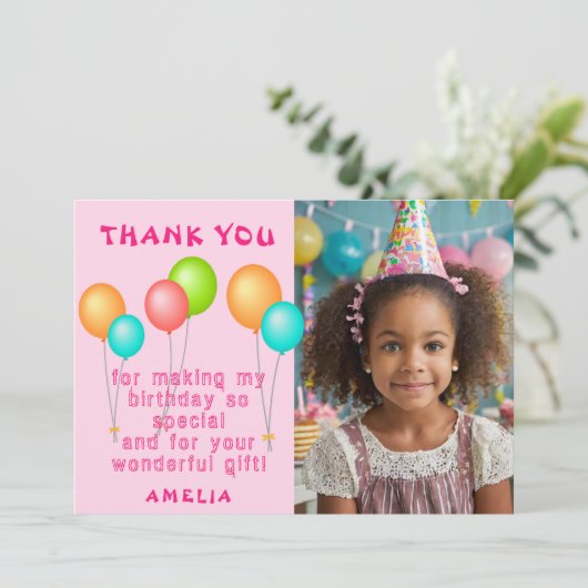 ピンクバルーンカラフルガール誕生日写真 サンキューカード (スタンド正面)