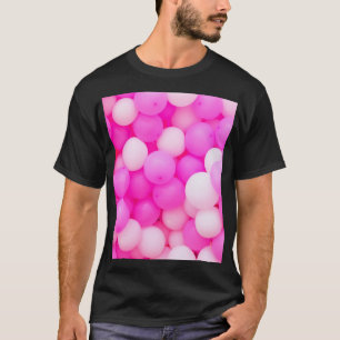 ピンクバルーンフェスティバル背景デザイン。 Tシャツ