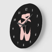 ピンクバレエのポインテシューズ ラージ壁時計 (傾斜)