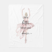 ピンクバレリーナで踊ると人生が良くなる フリースブランケット (正面)