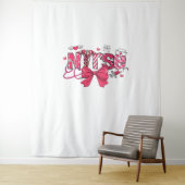 ピンクバレンタインナース、バレンタインコケットボウオーバー タペストリー (インサイチュ)