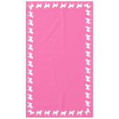 ピンクパグドッグテーマパーティーお祝い テーブルクロス (正面)