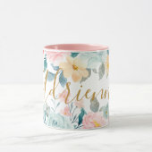 ピンクパステルフラワーズウォーター色フローラ追加の名前 マグカップ (中央)