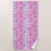 ピンクパステル&金ゴールドきらめくマーメイドスケールパターン ビーチタオル (正面)