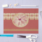 ピンクパターン（の模様が）あるとクリームのデリケートなフローラ 薄葉紙 (クラフト)