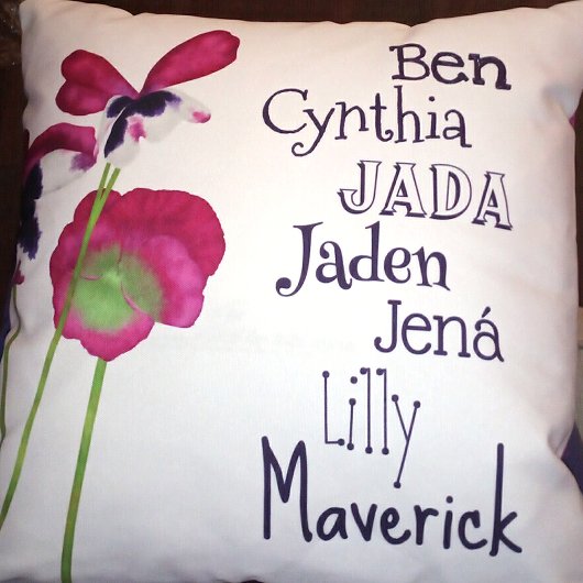 ピンクパンジーおばあちゃん孫の名前 クッション