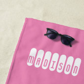 ピンクパーソナライズされたとオレンジのビーチタオルマット ビーチタオル (インサイチュ)