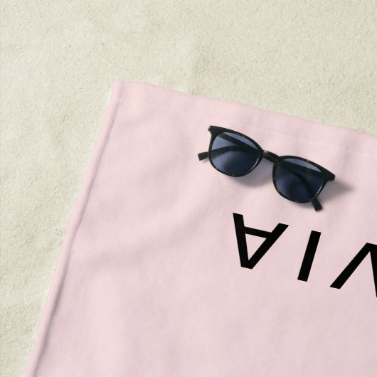 ピンクパーソナライズされたと名前モノグラム | エレガントカスタム ビーチタオル (インサイチュ)