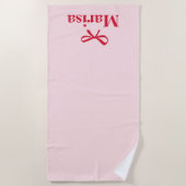 ピンクパーソナライズされたと赤の弓の名前 ビーチタオル (正面)