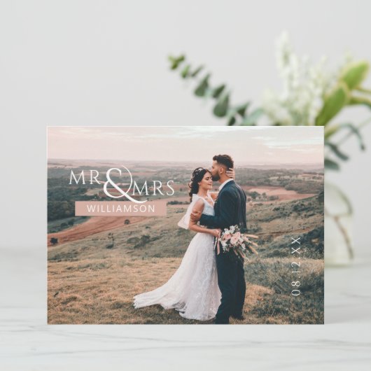 ピンクパーソナライズされたのモノグラム氏の写結婚真 サンキューカード (スタンド正面)